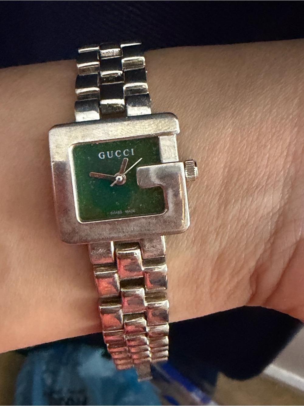Gucci Silver Bracelet Watch with Green Dial - Picture 5 of 6